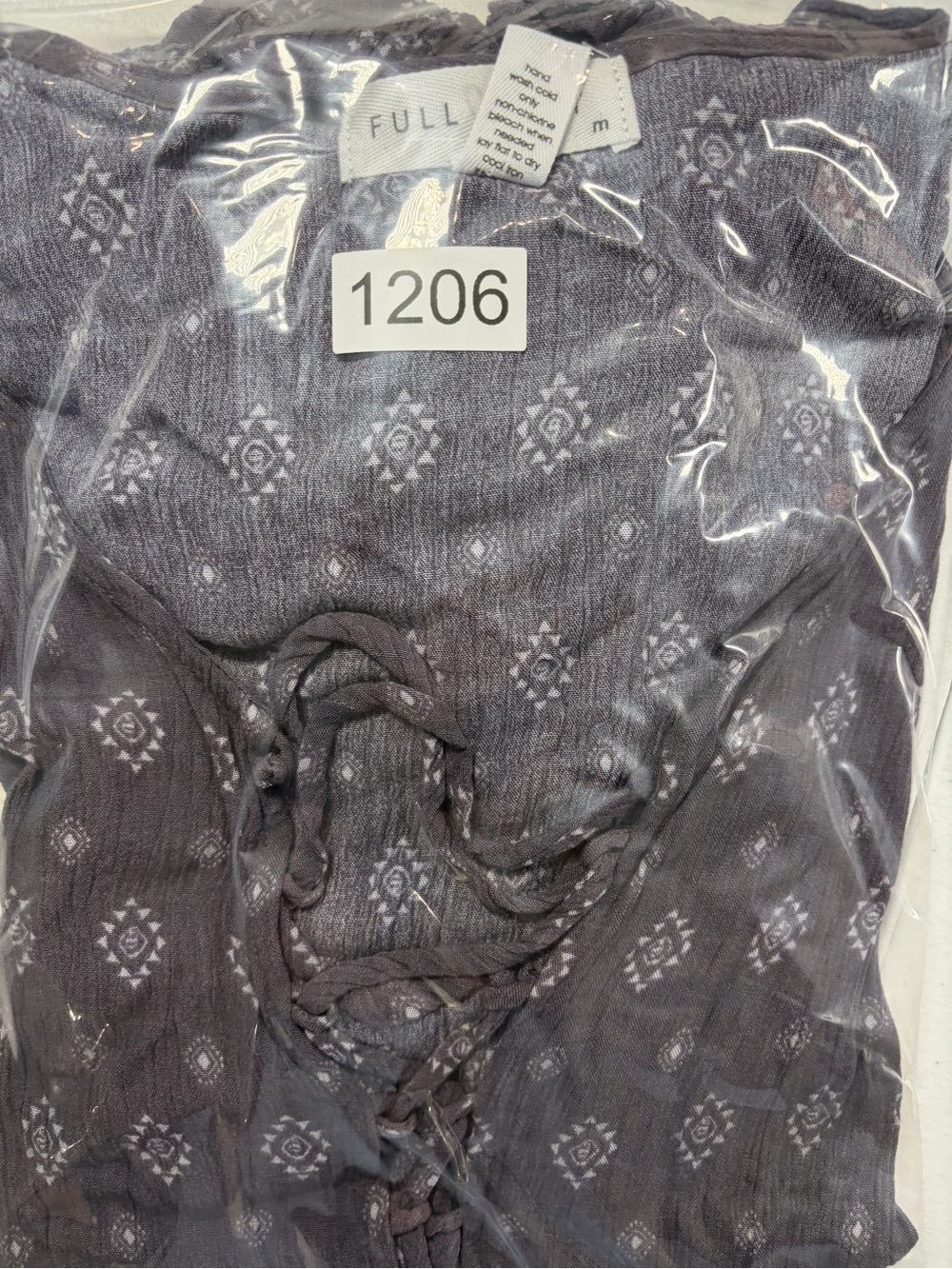Full Tilt Lace-Up V-neck Long Sleeve Romper (M) - Picture 6 of 6